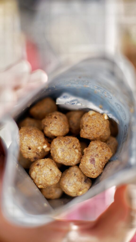 Tekstur dari YAVA Krispi Puffs Mente